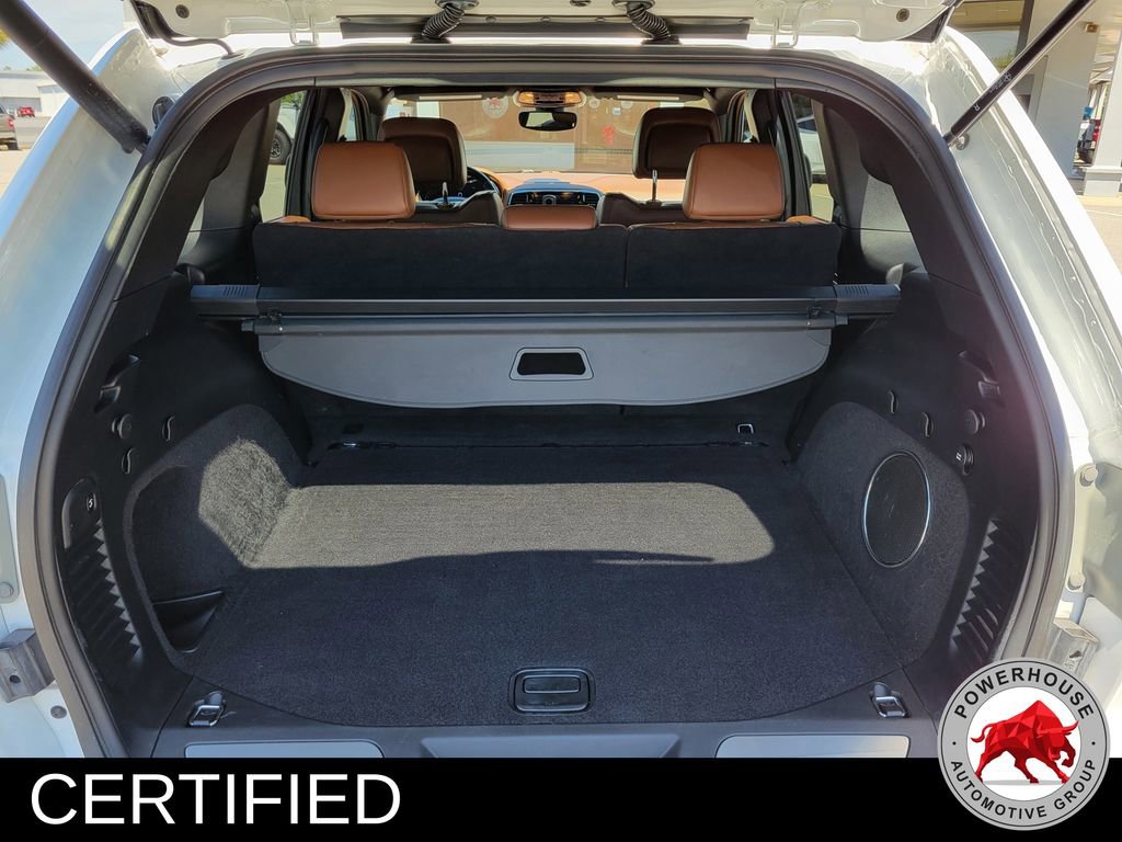 Used 2020 Jeep Grand Cherokee Overland RWD image 14