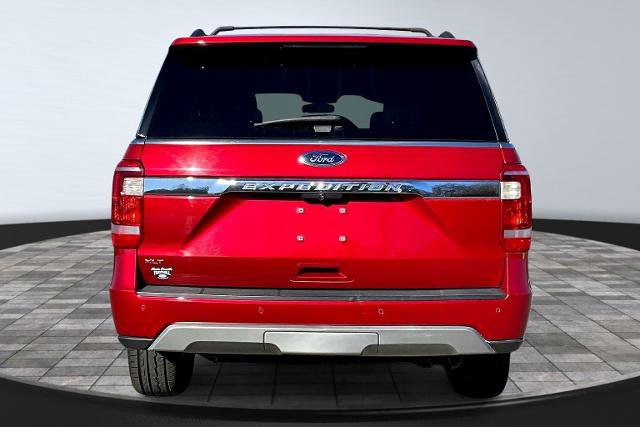 Certified 2021 Ford Expedition XLT image 4