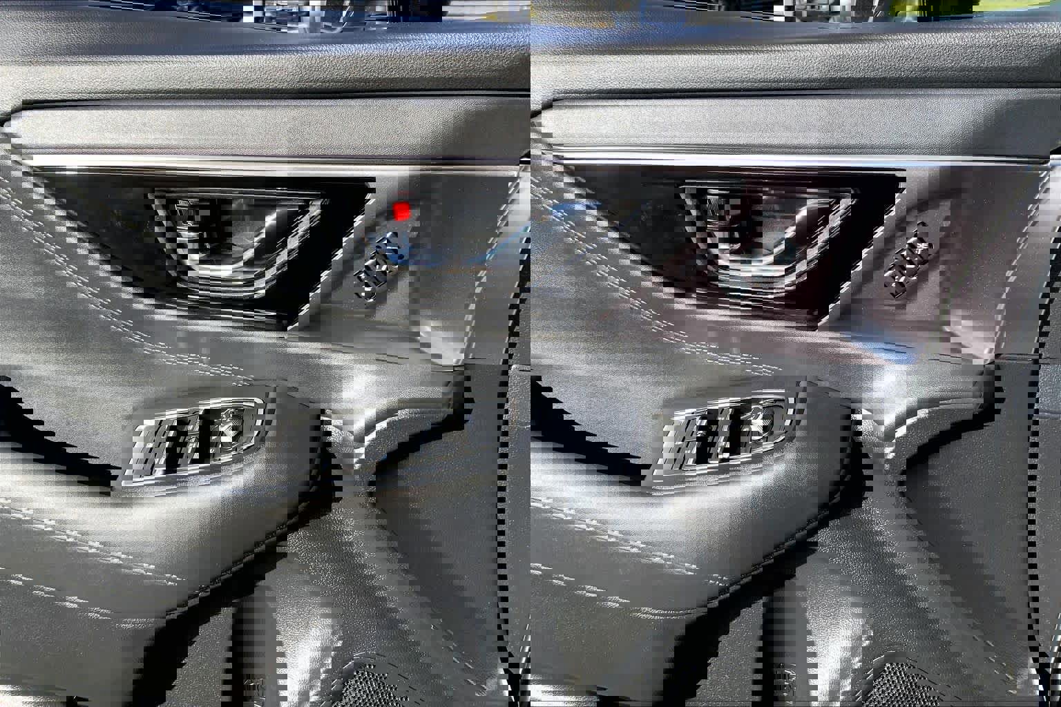 Used 2024 Subaru Outback Limited image 33