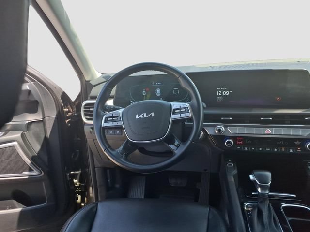 Used 2025 Kia Telluride S AWD/4WD image 14