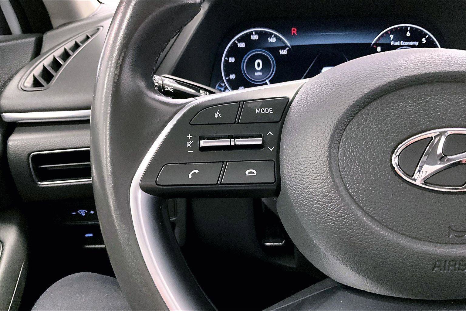 Used 2021 Hyundai Sonata SEL w/ Convenience Package image 17