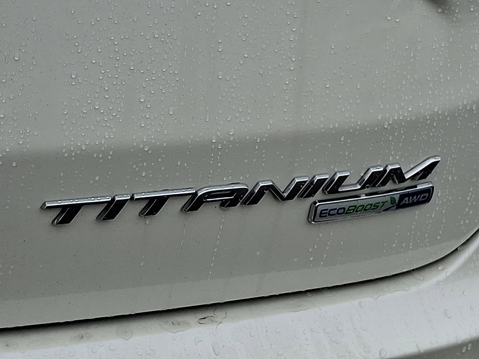 Certified 2019 Ford Edge Titanium w/ Equipment Group 301A image 30