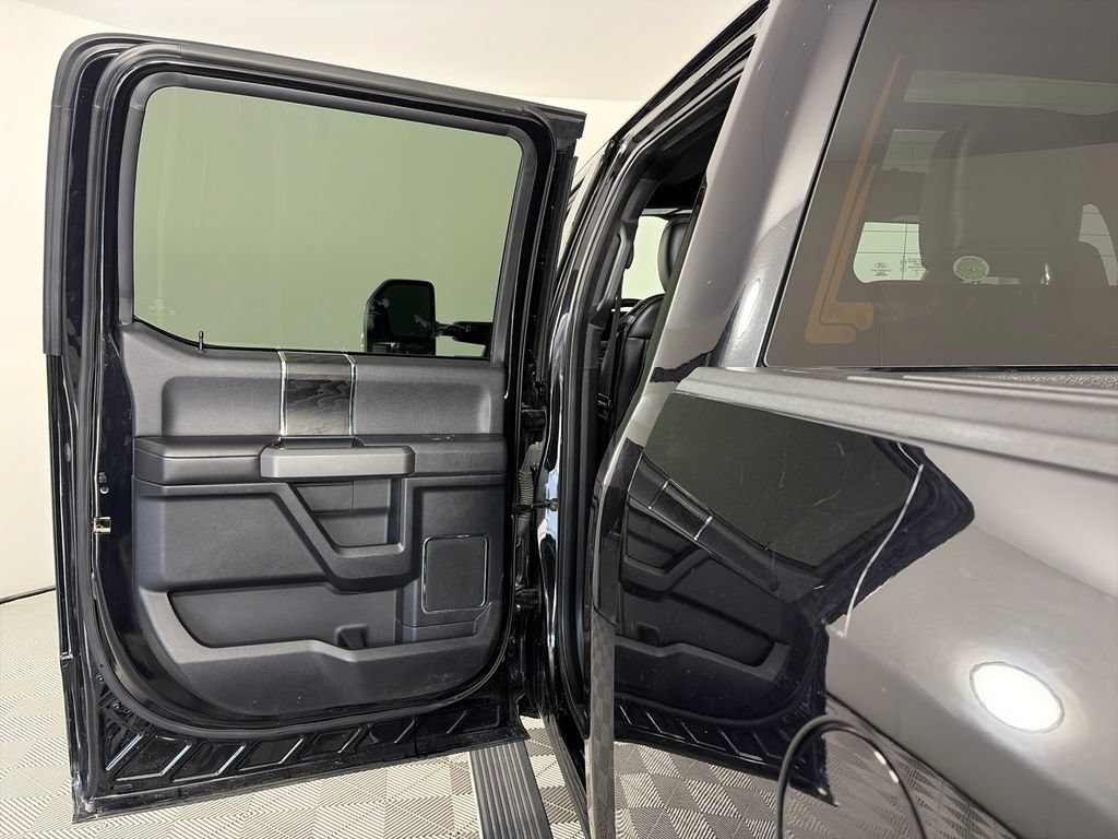 Certified 2020 Ford F150 Platinum w/ Equipment Group 701A Luxury AWD/4WD image 12
