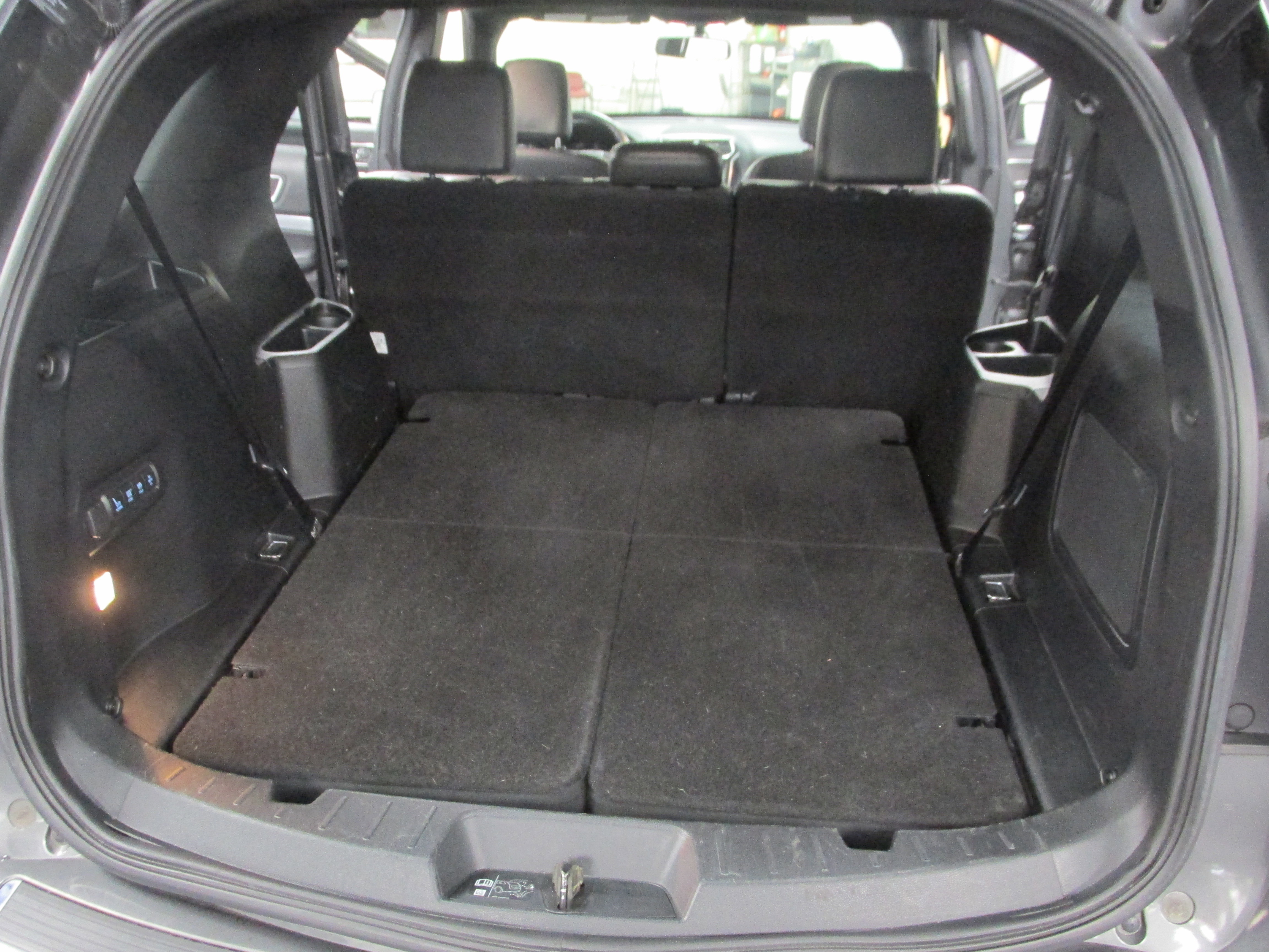 Certified 2019 Ford Explorer Limited w/ Class III Trailer Tow Package image 25