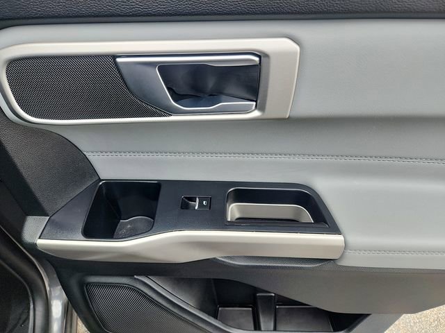 Certified 2023 Ford Explorer XLT w/ Equipment Group 202A image 32