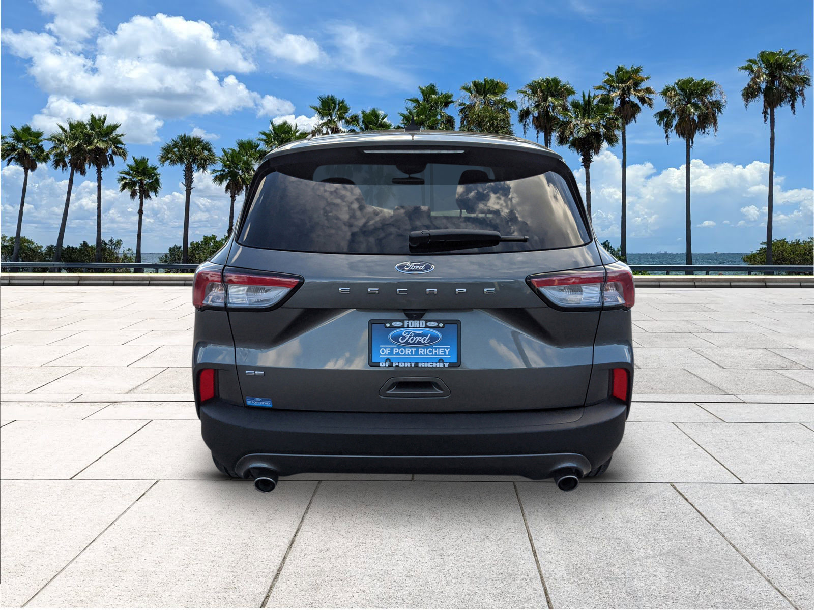 Certified 2022 Ford Escape SE w/ SE Sport Appearance Package image 7