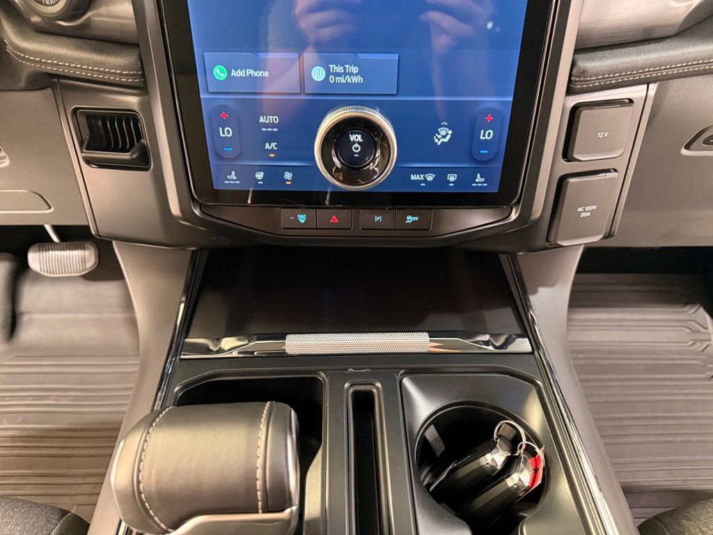 Certified 2024 Ford F150 Lightning Flash AWD/4WD image 21