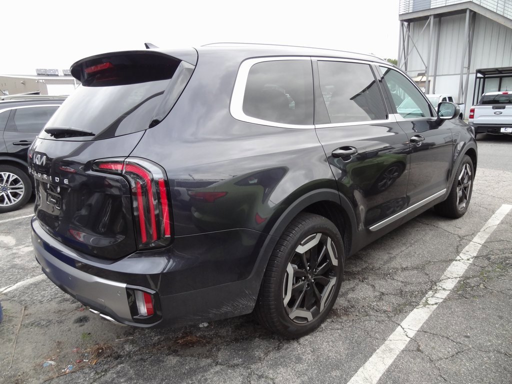 Used 2025 Kia Telluride EX image 2