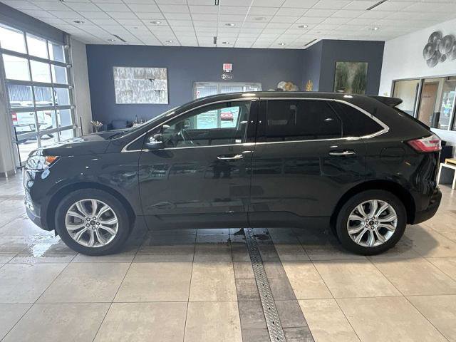 Certified 2024 Ford Edge Titanium w/ Equipment Group 301A image 2
