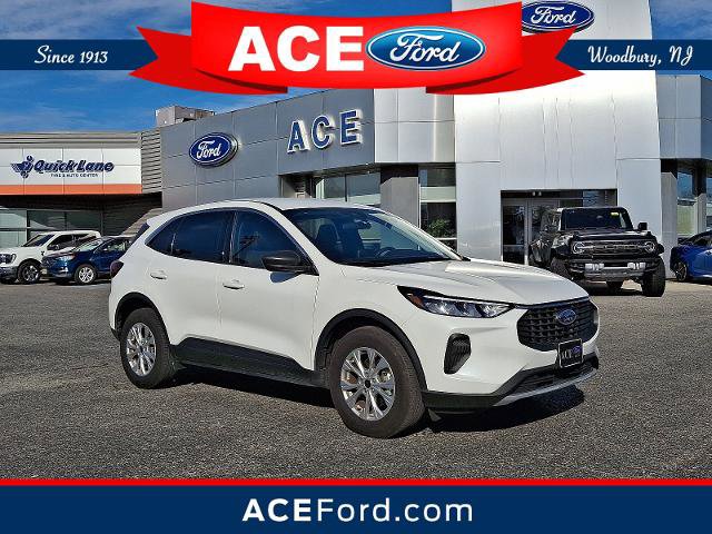 Certified 2023 Ford Escape Active image 1