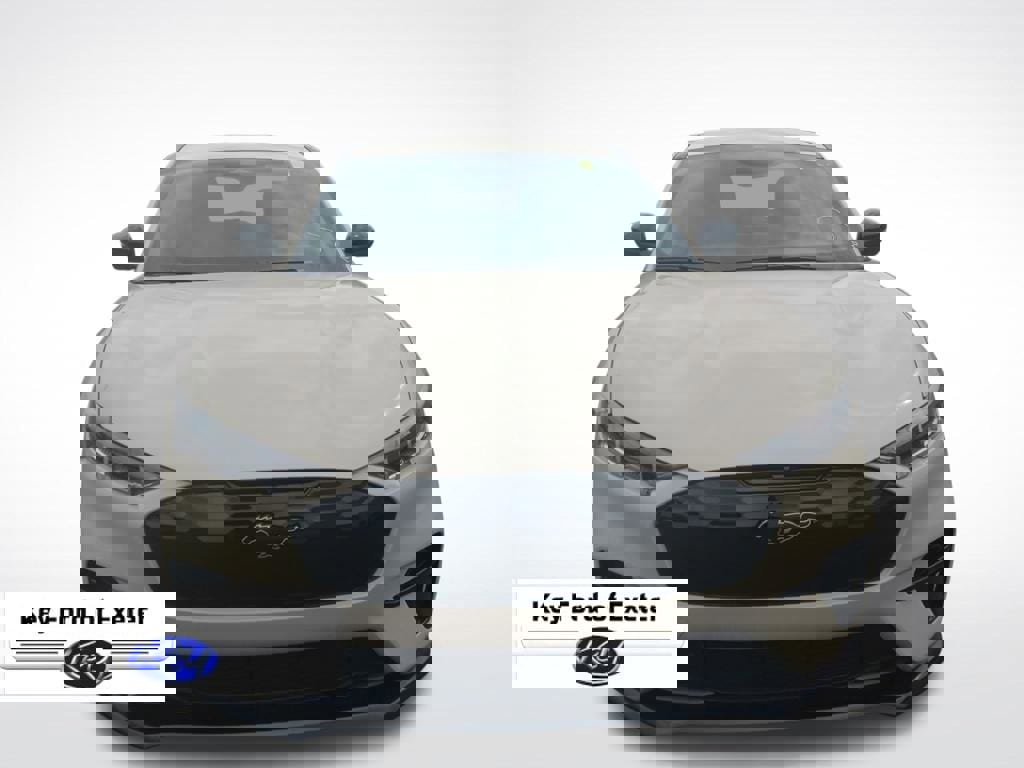 Certified 2025 Ford Mustang Mach-E GT image 4