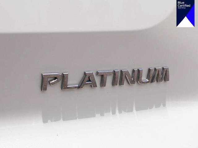 Used 2024 Nissan Pathfinder Platinum FWD image 11