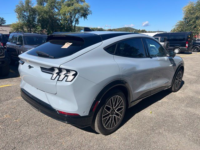 Certified 2024 Ford Mustang Mach-E Premium AWD/4WD image 7