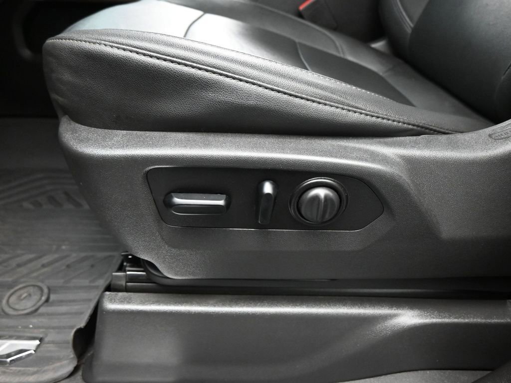 Used 2021 Chevrolet Silverado 1500 LT Trail Boss w/ Convenience Package II image 36