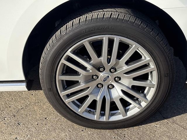 Certified 2024 Ford Expedition Platinum image 9