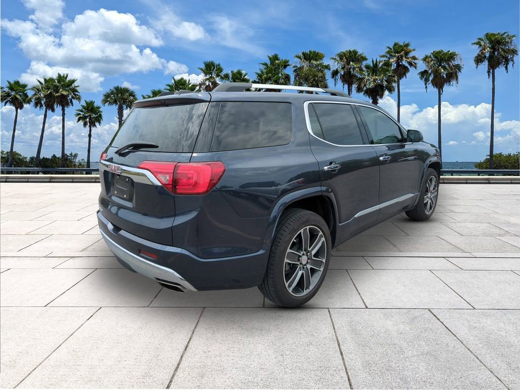 Used 2018 GMC Acadia Denali w/ Technology Package FWD image 6