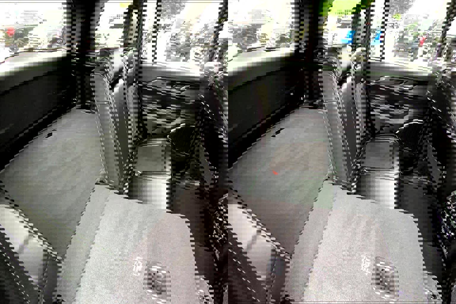 Used 2022 Jeep Grand Cherokee Altitude image 18