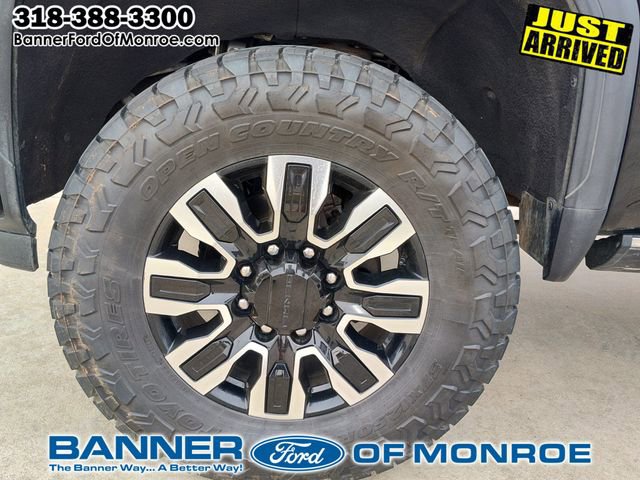 Used 2024 GMC Sierra 2500 Denali Ultimate w/ Max Trailering Package image 12