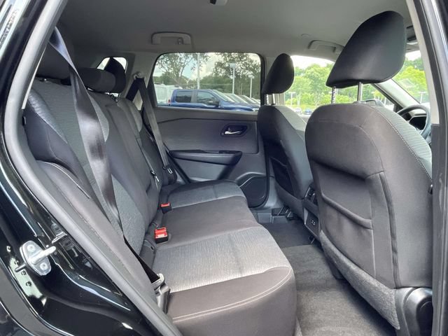 Used 2022 Nissan Rogue SV FWD image 25