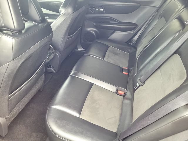 Used 2023 Nissan Ariya FWD image 12