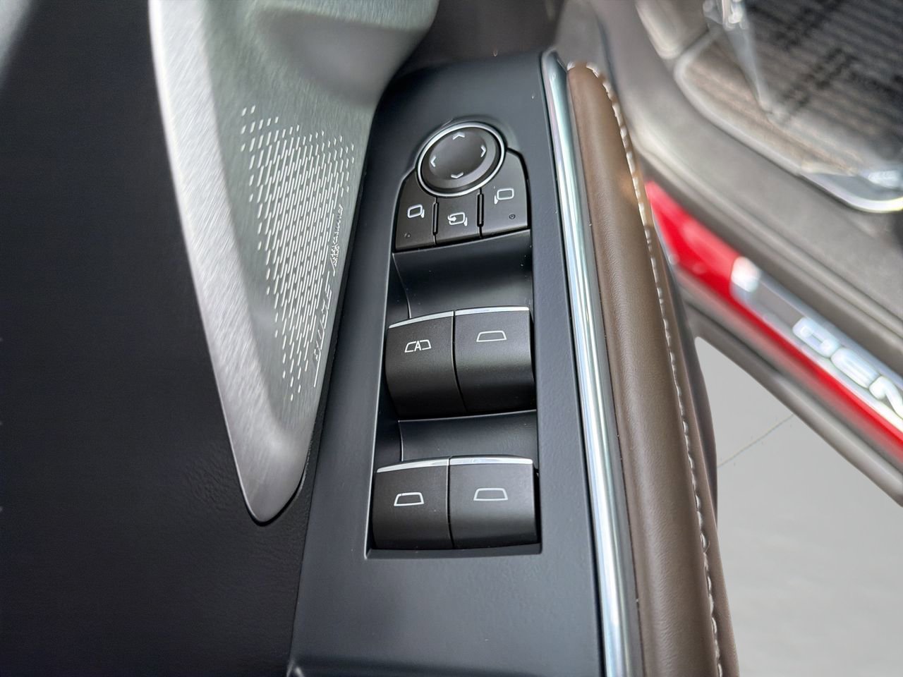 Used 2026 GMC Acadia Denali Ultimate AWD/4WD image 19