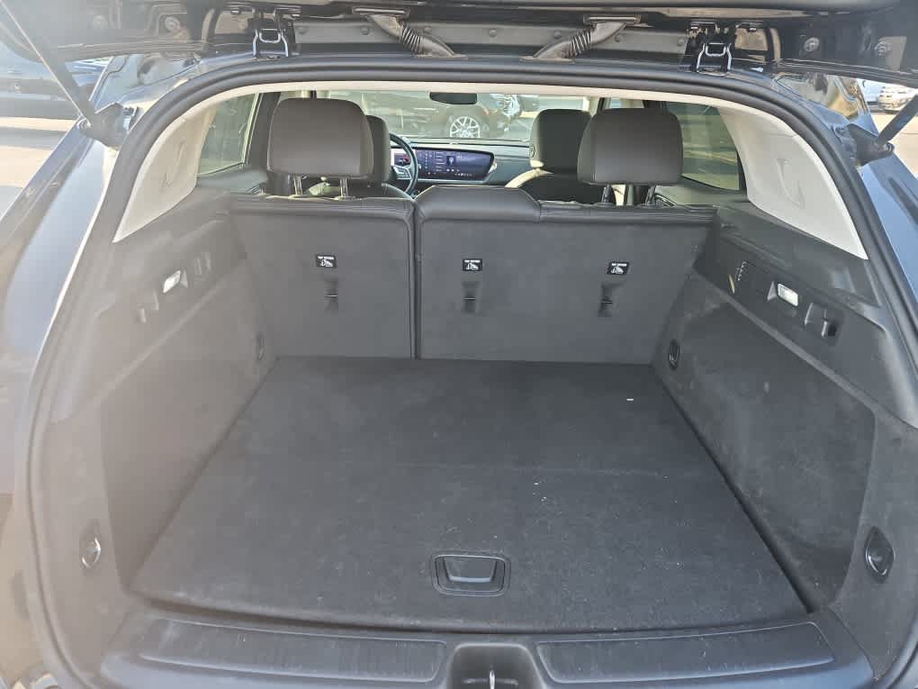 Used 2024 Buick Envision Preferred AWD/4WD image 8