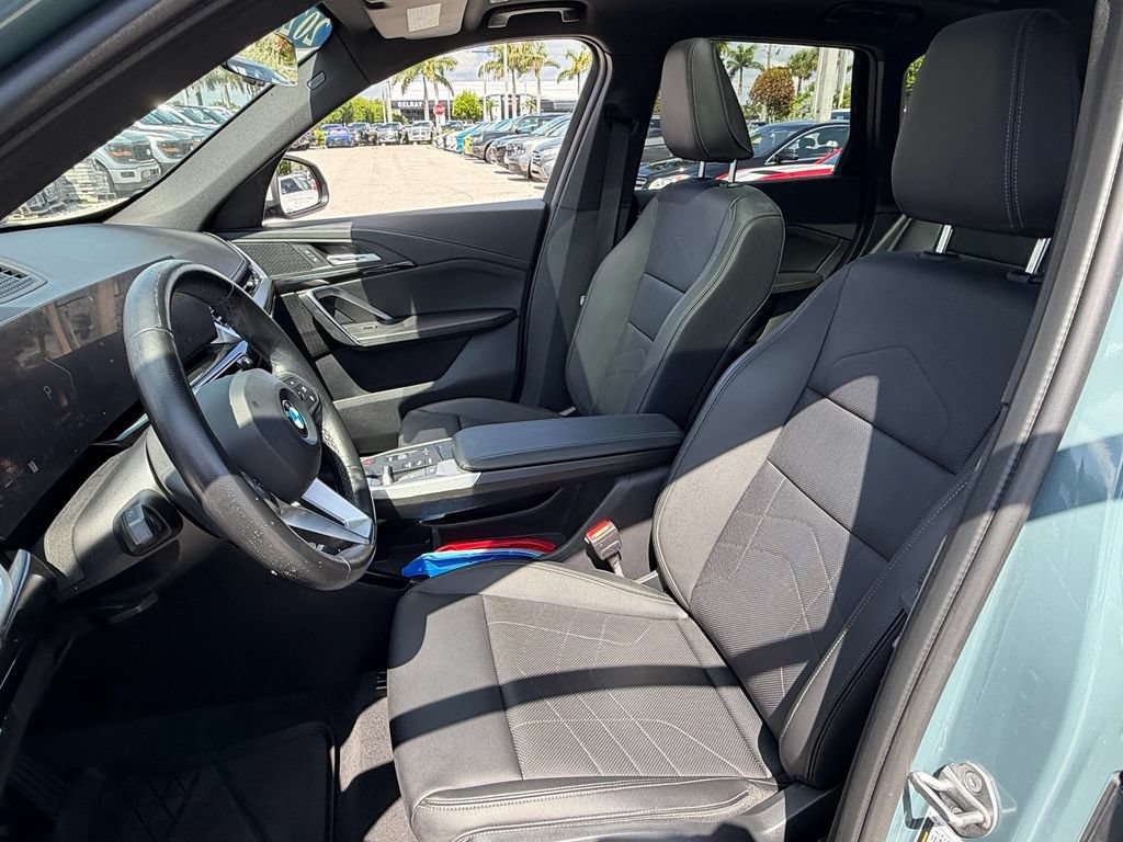 Used 2023 BMW X1 xDrive28i w/ Convenience Package AWD/4WD image 10