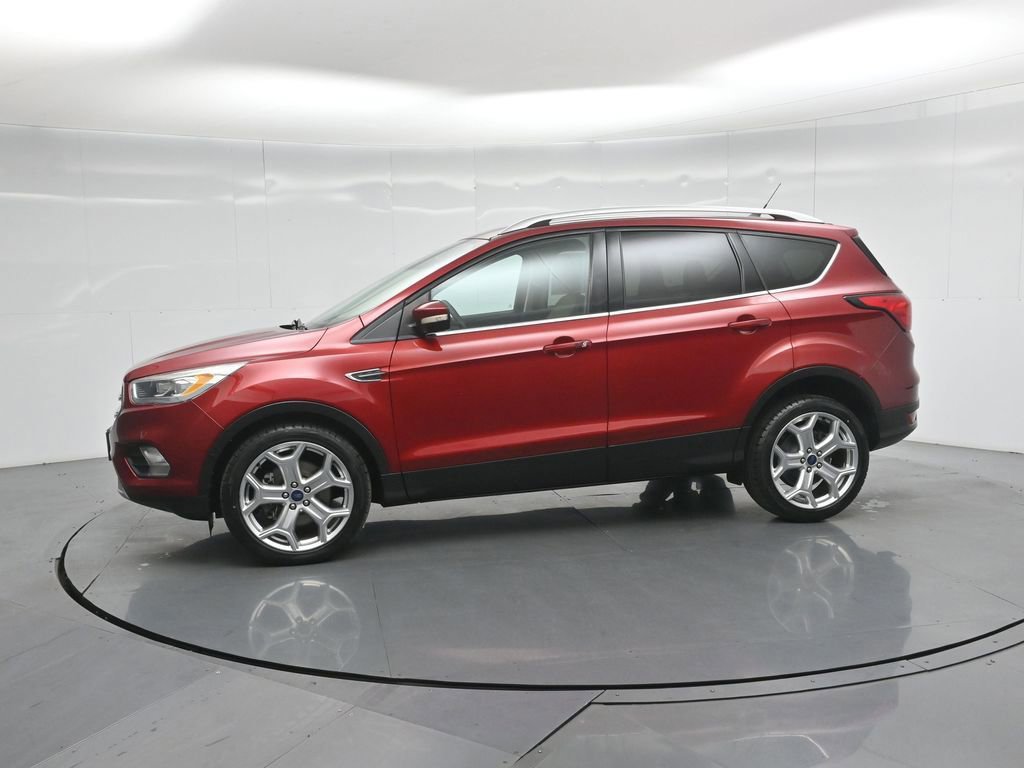 Certified 2019 Ford Escape Titanium image 24