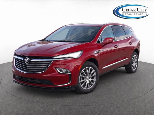 Used 2023 Buick Enclave Essence AWD/4WD image 2