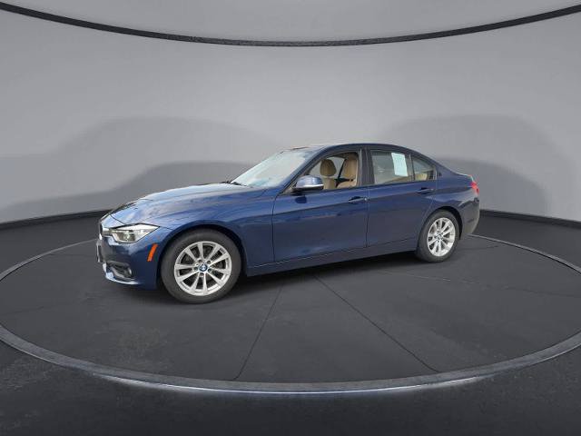 Used 2018 BMW 320i xDrive Sedan w/ Convenience Package AWD/4WD image 4