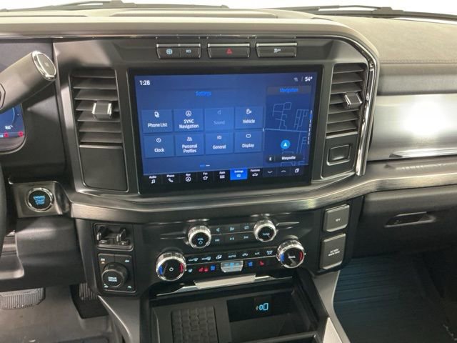 Certified 2024 Ford F350 Lariat w/ Camper Package AWD/4WD image 22