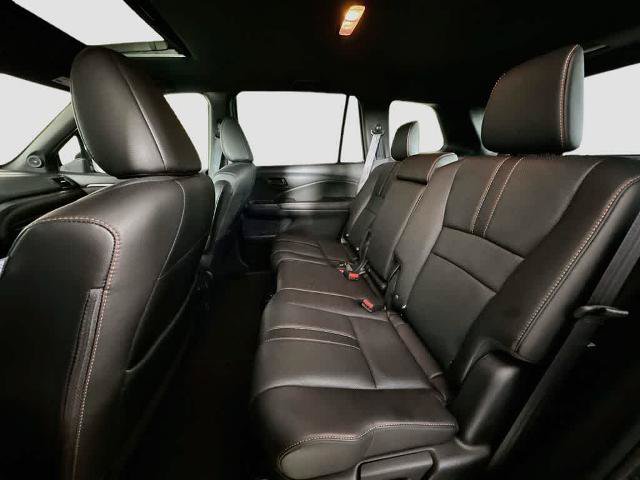 Used 2023 Honda Passport TrailSport image 14