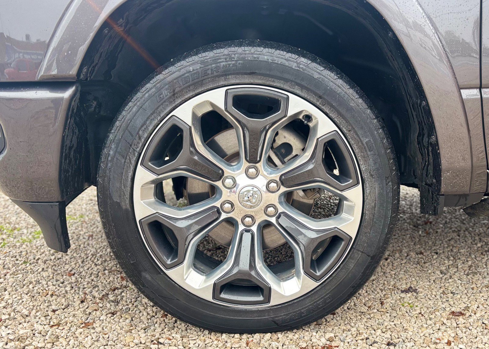 Used 2020 RAM 1500 Limited image 13