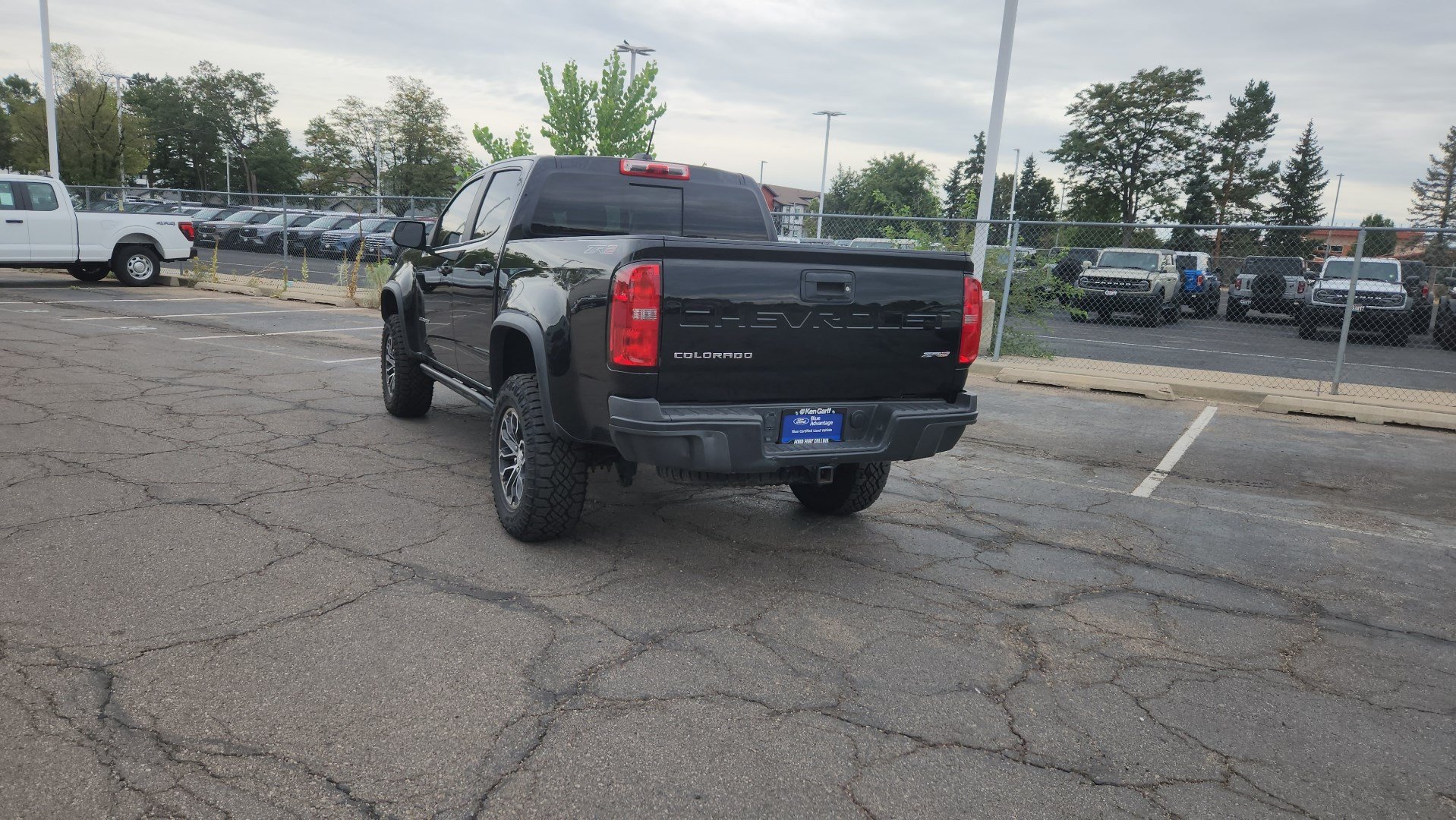 Used 2022 Chevrolet Colorado ZR2 AWD/4WD image 8