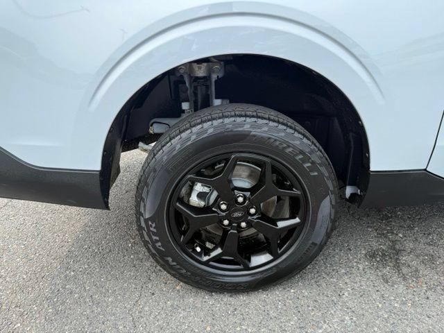 Certified 2025 Ford Maverick XLT w/ XLT Luxury Package AWD/4WD image 7