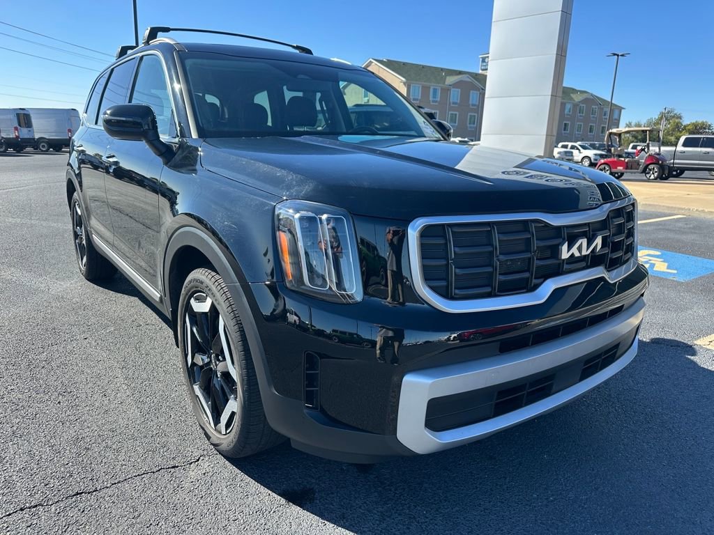Used 2024 Kia Telluride S w/ S Sunroof Package video 2