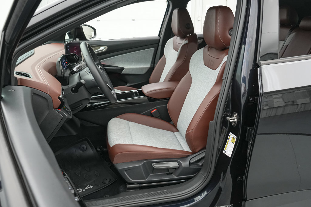 Used 2024 Volkswagen ID.4 2WD image 11