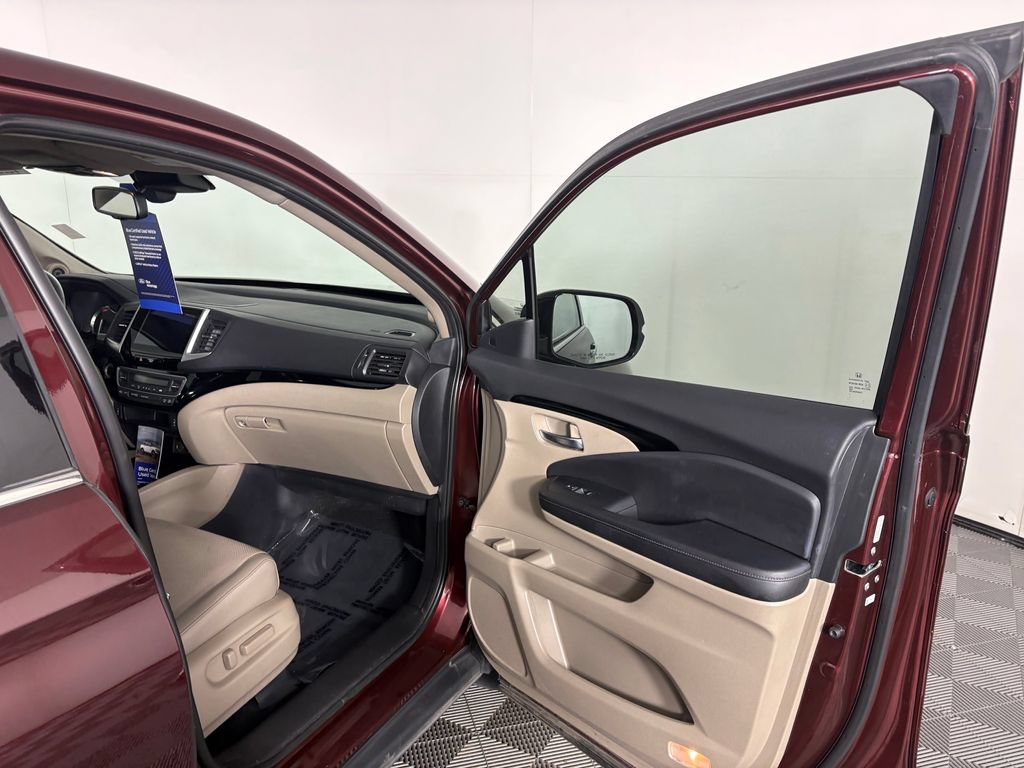 Used 2019 Honda Ridgeline RTL-E image 35