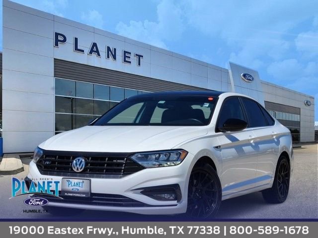 Used 2020 Volkswagen Jetta R-Line w/ R-Line Cold Weather Package image 1