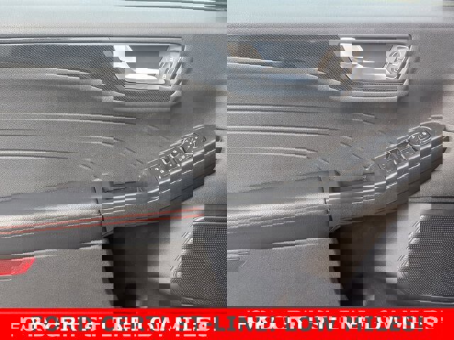 Certified 2025 Ford Escape ST-Line image 12