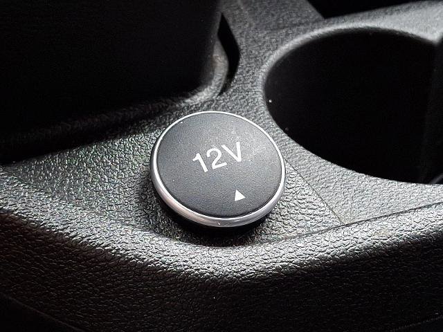 Certified 2018 Ford Transit 150 XL RWD image 22