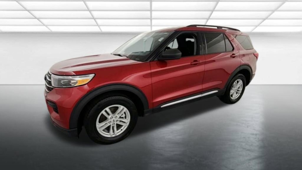 Certified 2024 Ford Explorer XLT AWD/4WD image 4