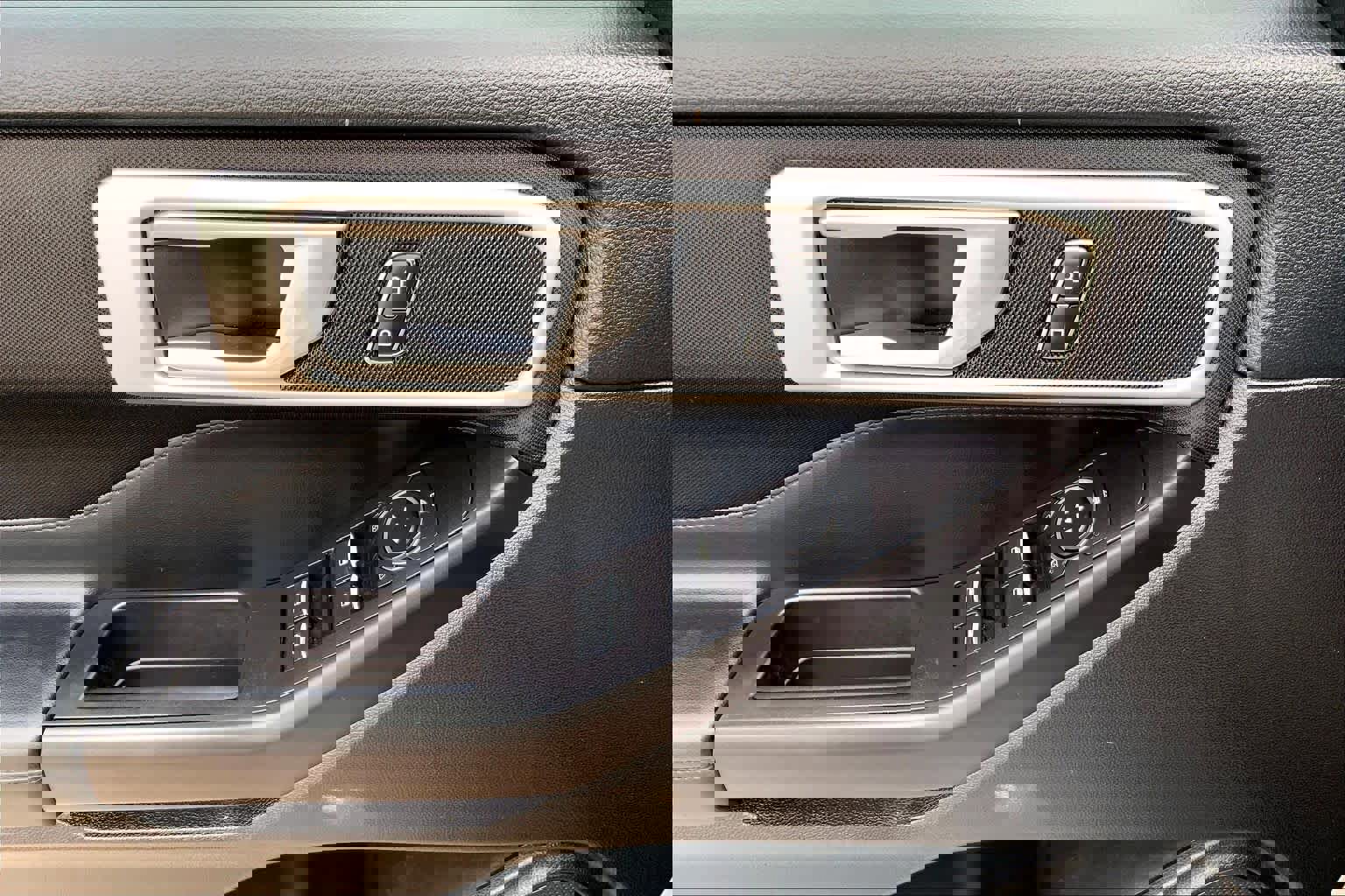 Certified 2020 Ford Explorer XLT image 32