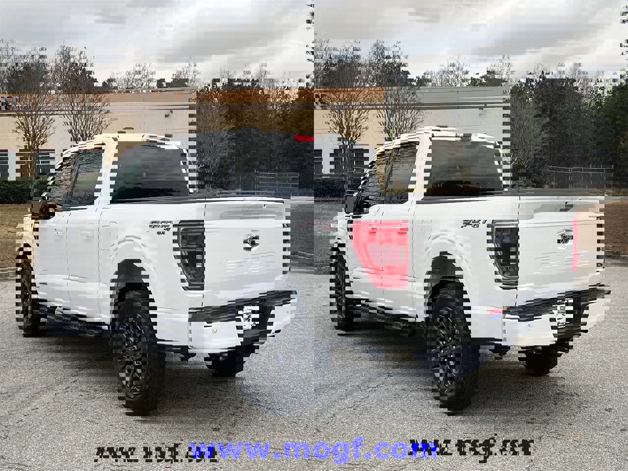 Certified 2023 Ford F150 XLT w/ Equipment Group 302A High image 5