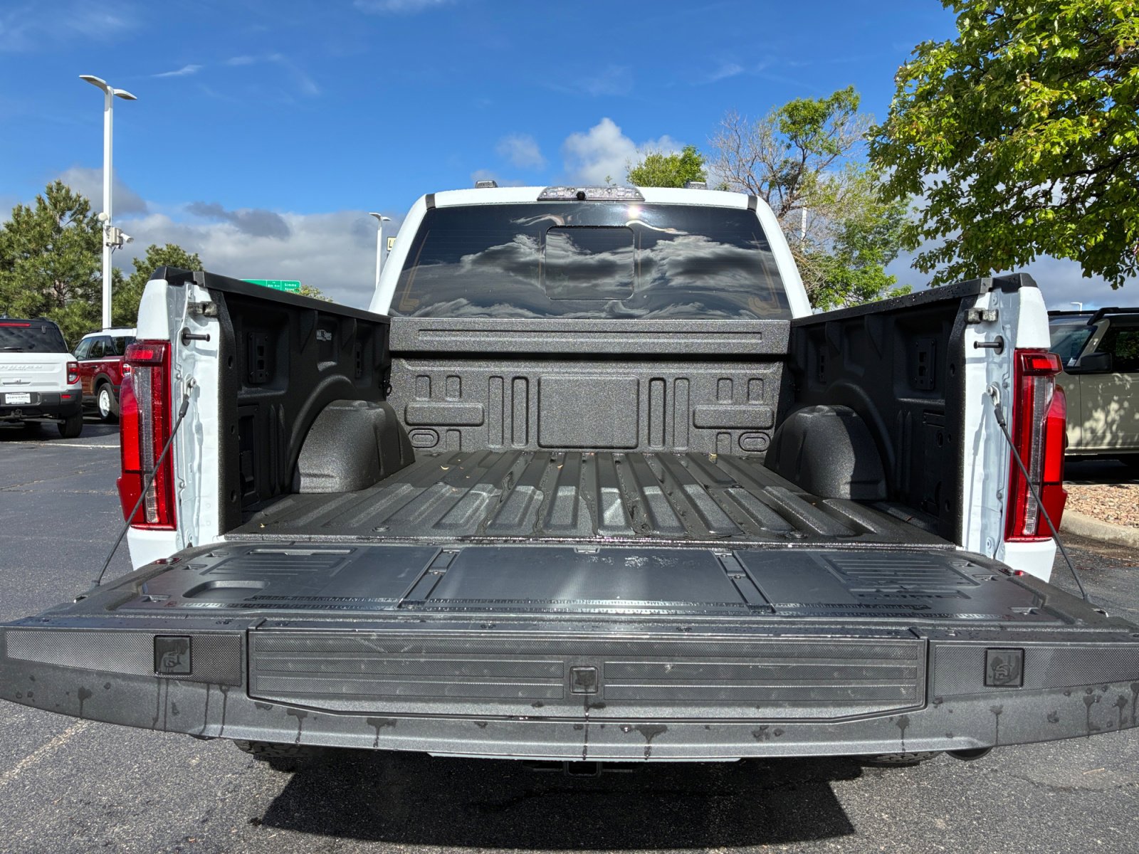 Certified 2025 Ford F150 Raptor AWD/4WD image 34