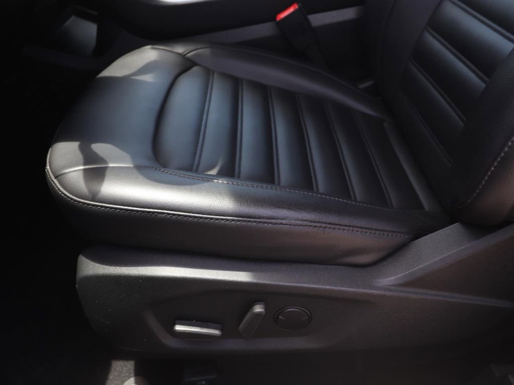 Certified 2022 Ford Edge SEL AWD/4WD image 16