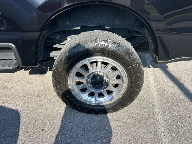 Certified 2024 Ford F350 Platinum AWD/4WD image 10