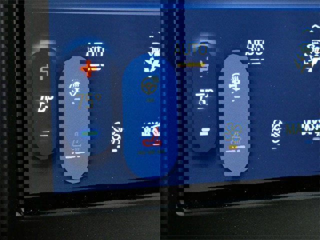 Certified 2024 Ford Edge SEL w/ Convenience Package image 21