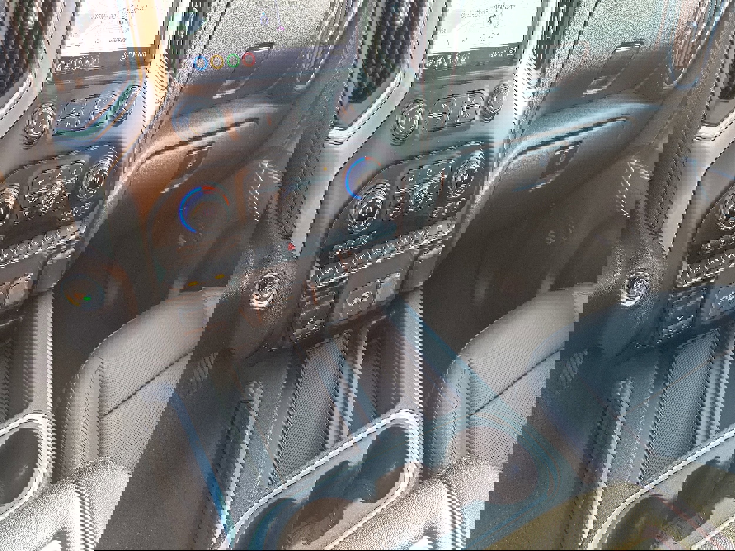 Used 2021 Chevrolet Silverado 1500 LTZ w/ Technology Package image 35