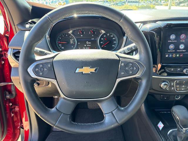 Used 2023 Chevrolet Traverse LT image 17